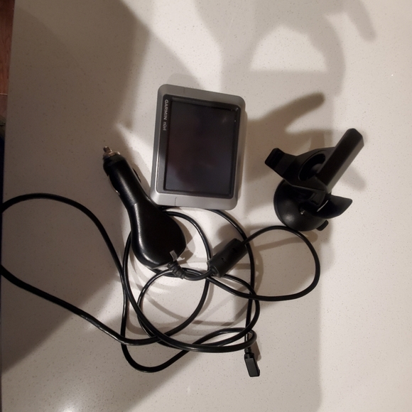 Garmin GPS - Picture 2 of 2